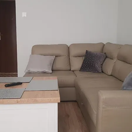 Apartament 3 Pokojowy Plac Ratuszowy W Jeleniej Gorze *