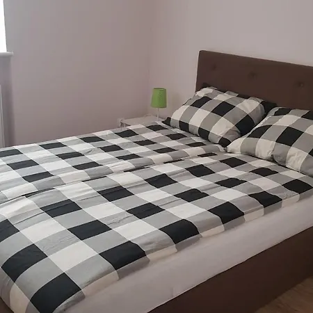 Apartament 3 Pokojowy Plac Ratuszowy W Jeleniej Gorze Apartment Jelenia Gora