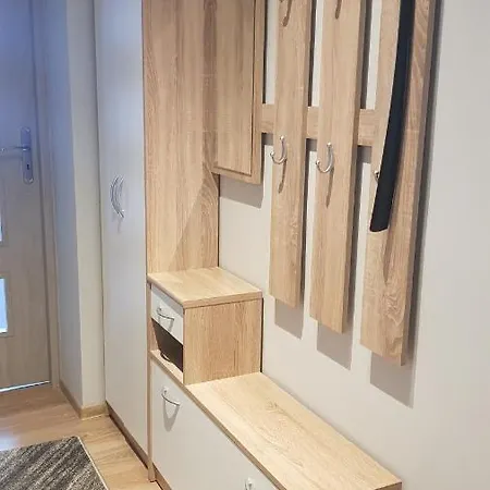 Apartment Apartament 3 Pokojowy Plac Ratuszowy W Jeleniej Gorze Jelenia Gora